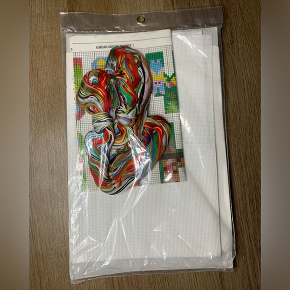 3/$25 Bucilla Christmas Heirloom 82023 Counted cross Stitch Joy To The World NEW - Picture 2 of 6